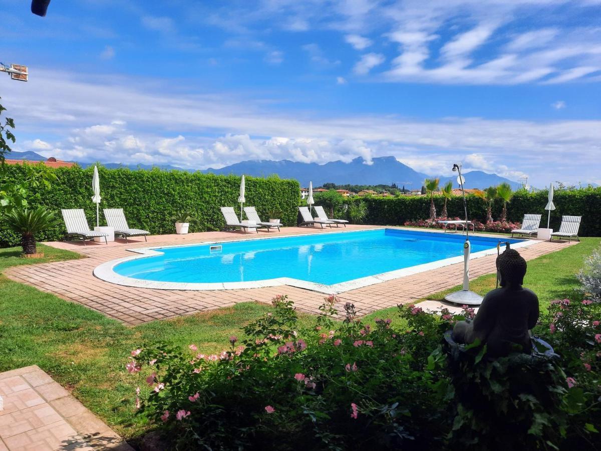 B&B Villa Fiorini Moniga del Garda Екстер'єр фото