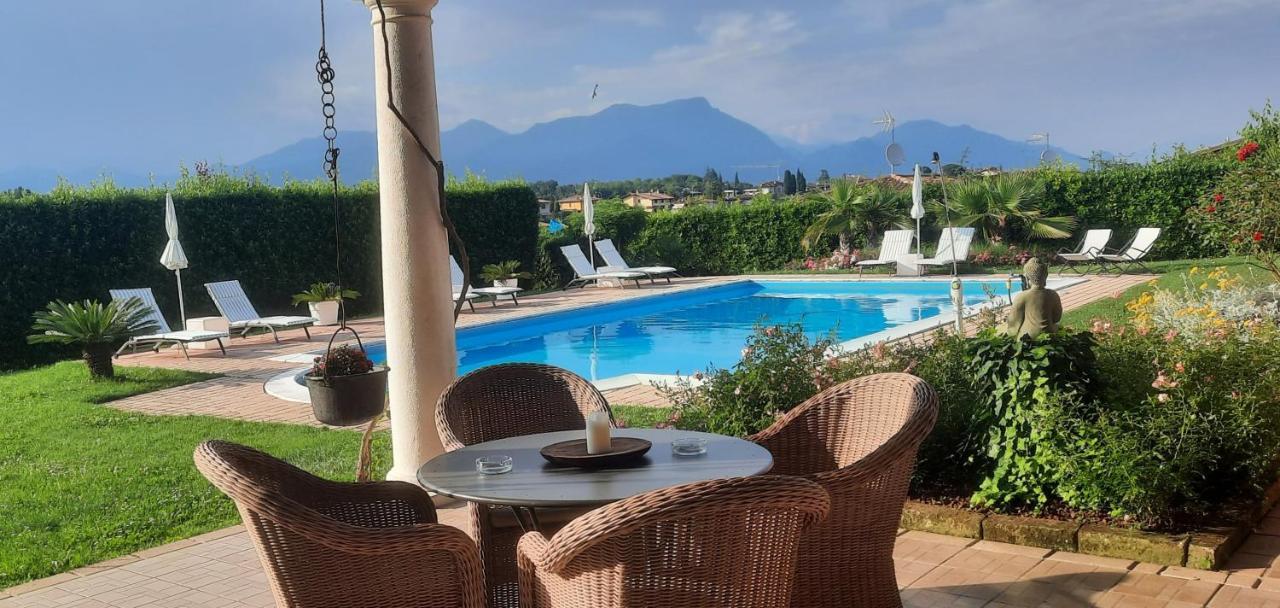 B&B Villa Fiorini Moniga del Garda Екстер'єр фото