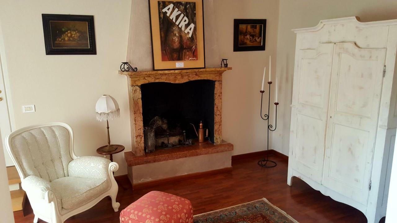 B&B Villa Fiorini Moniga del Garda Екстер'єр фото